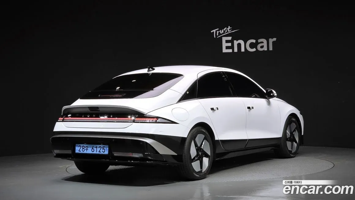 Hyundai Ioniq6 — фото 5