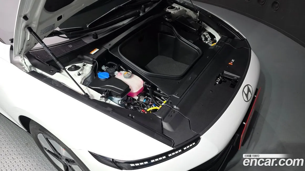 Hyundai Ioniq6 — фото 10
