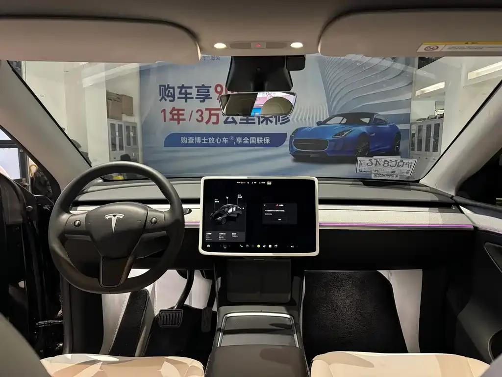 Tesla Model Y — фото 5