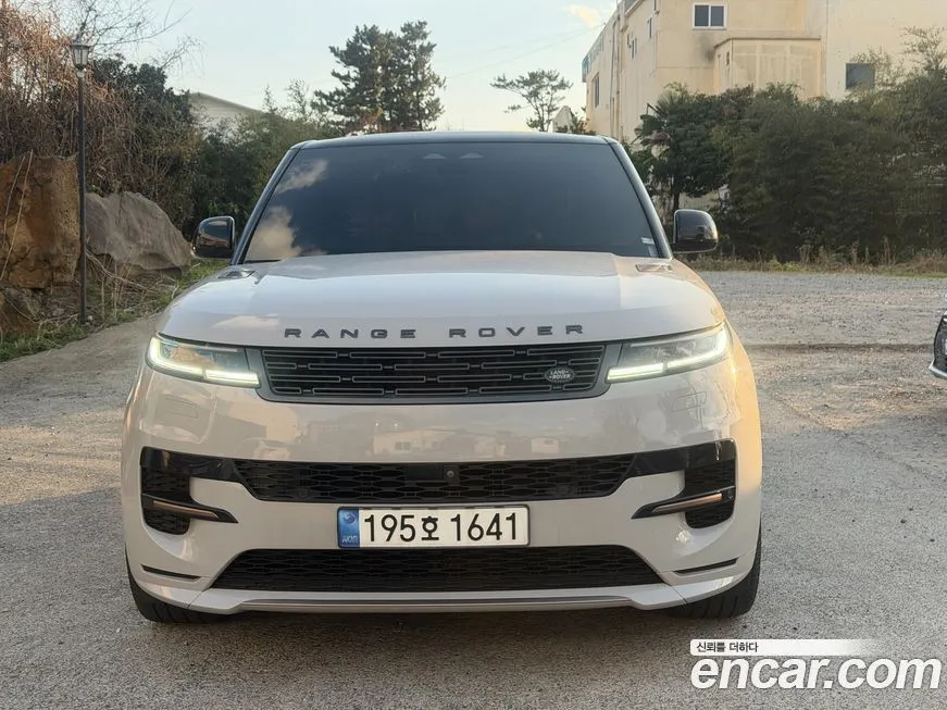 Land Rover Range Rover Sport — фото 1