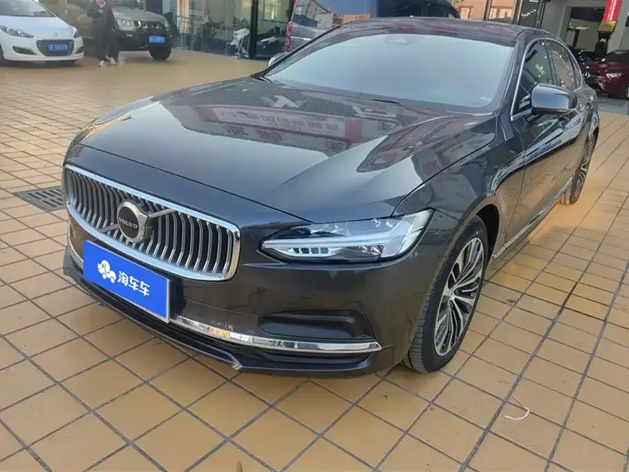 Volvo S90 2023 из CN, фото 1
