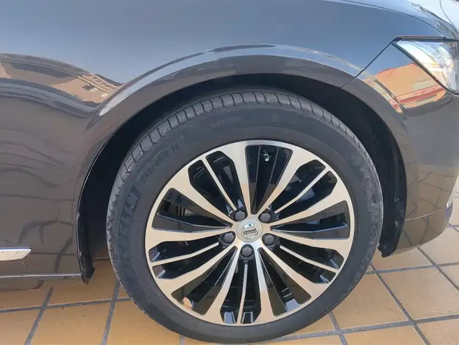 Volvo S90 2023 из CN, фото 8