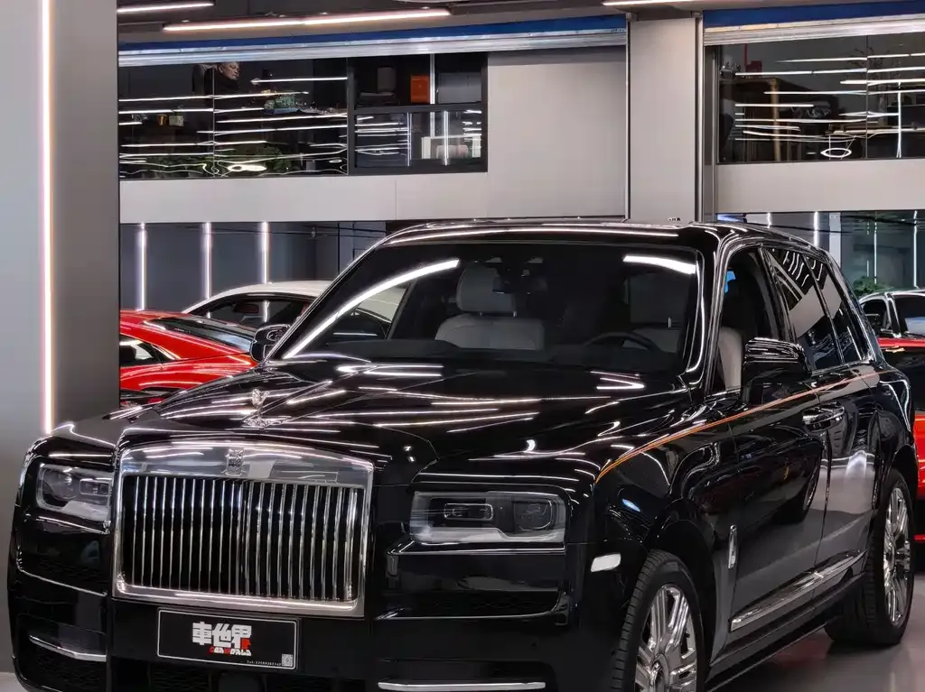Rolls-Royce Cullinan 2024 из CN, фото 1