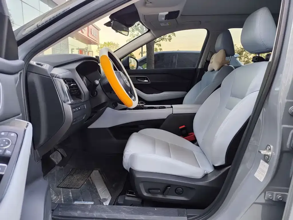 Nissan X-Trail 2023 из CN, фото 8