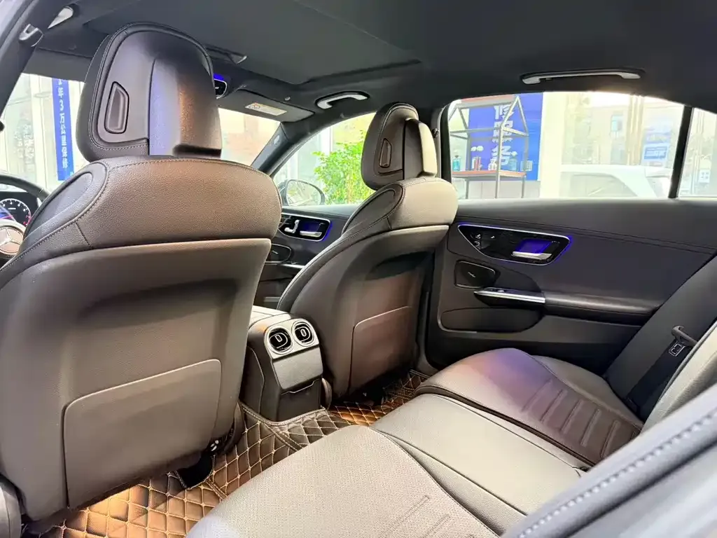 Mercedes-Benz C-Class 2024 из CN, фото 6