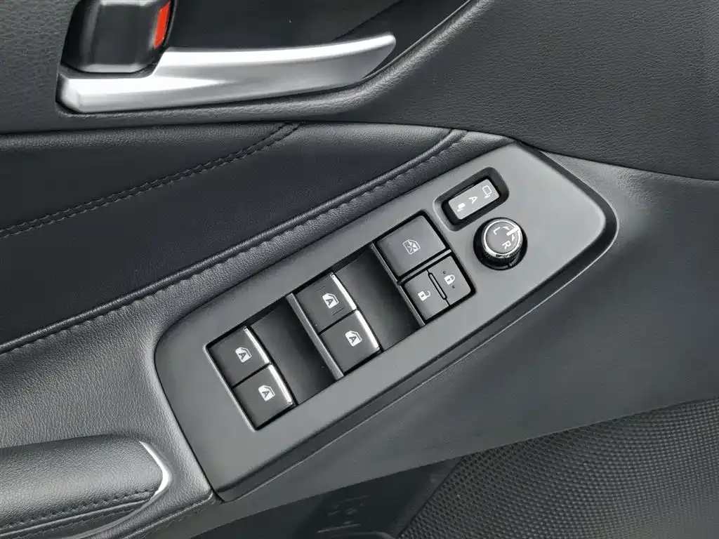 Toyota Avalon 2024 из CN, фото 9