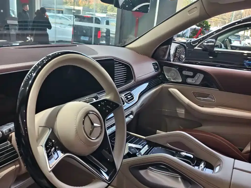 Mercedes-Benz GLS 2025 из CN, фото 6