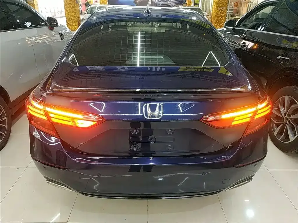 Honda Inspire 2022 из CN, фото 9