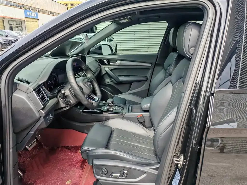 Audi Q5L 2024 из CN, фото 8