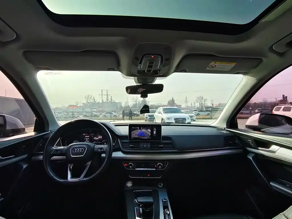 Audi Q5L 2021 из CN, фото 3