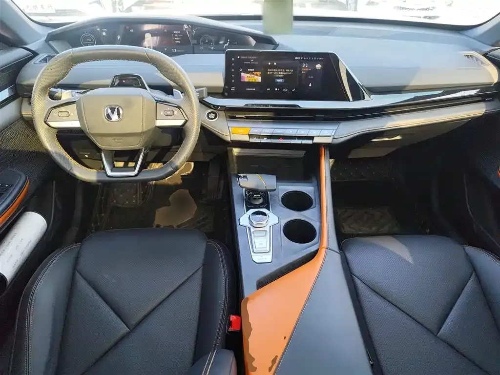 Changan UNI-V 2023 из CN, фото 10