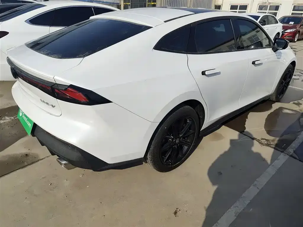 Changan UNI-V 2023 из CN, фото 7