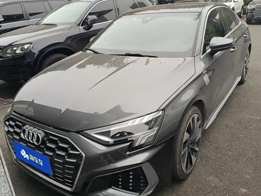 Audi A3 2024 из CN, фото 2