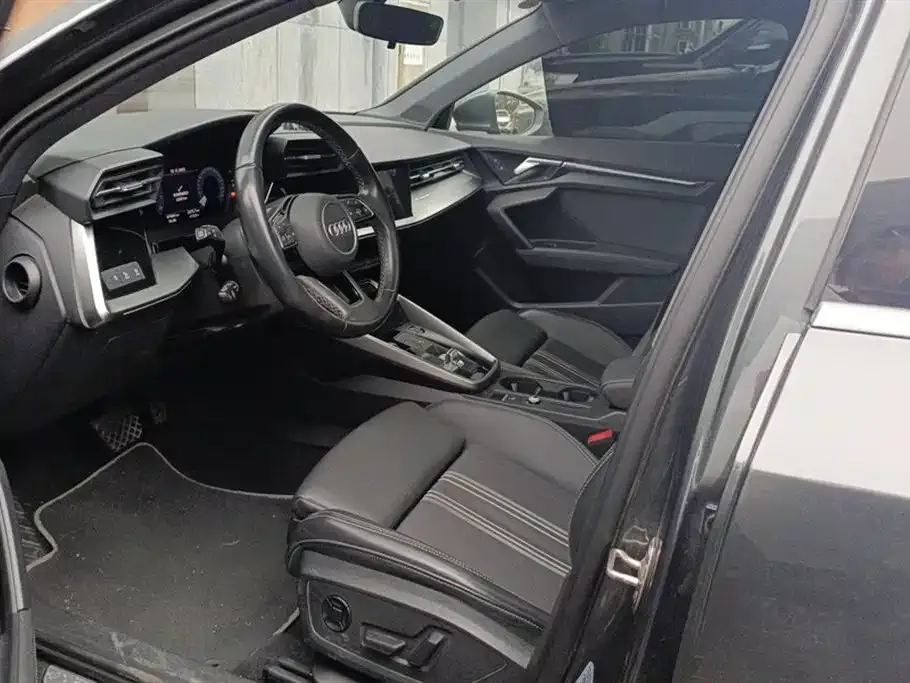 Audi A3 2024 из CN, фото 9