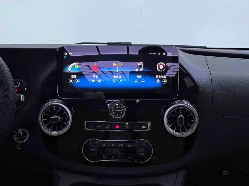Mercedes-Benz Vito 2023 из CN, фото 5