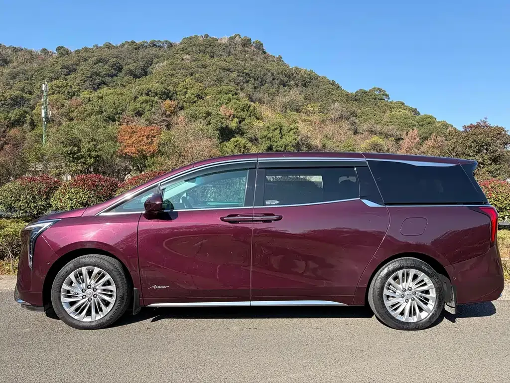 Buick Century 2023 из CN, фото 10