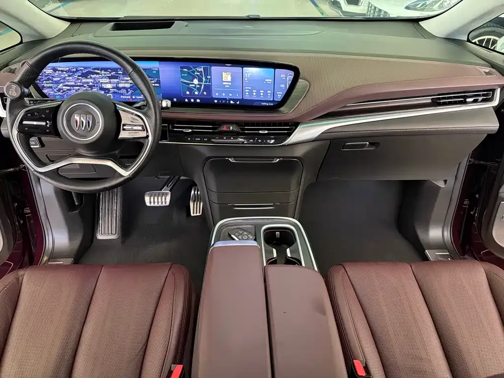 Buick Century 2023 из CN, фото 4