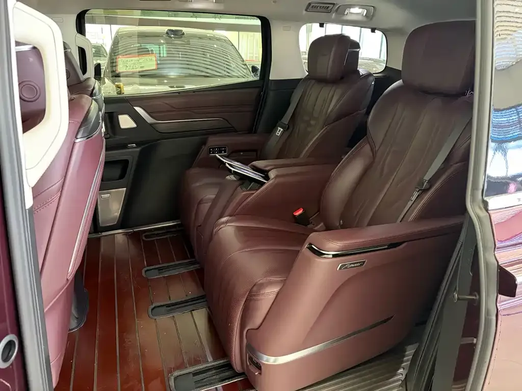 Buick Century 2023 из CN, фото 3