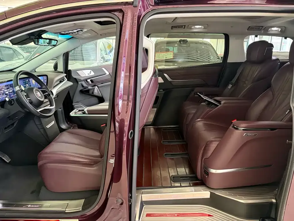 Buick Century 2023 из CN, фото 7