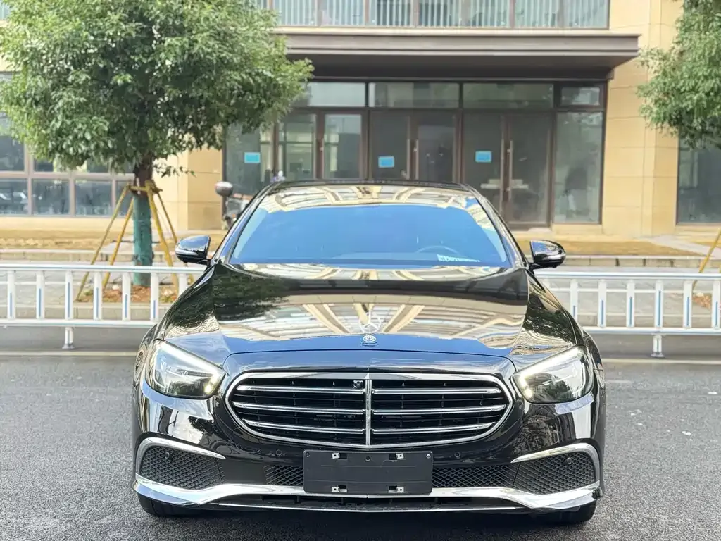 Mercedes-Benz E-Class 2023 из CN, фото 7