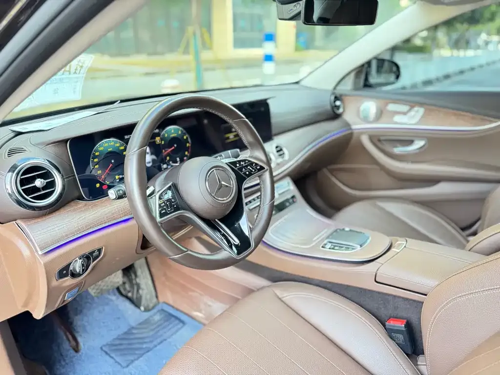 Mercedes-Benz E-Class 2023 из CN, фото 3