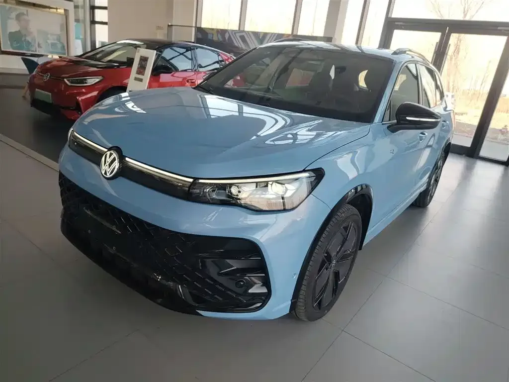 Volkswagen Tiguan L 2024 из CN, фото 10