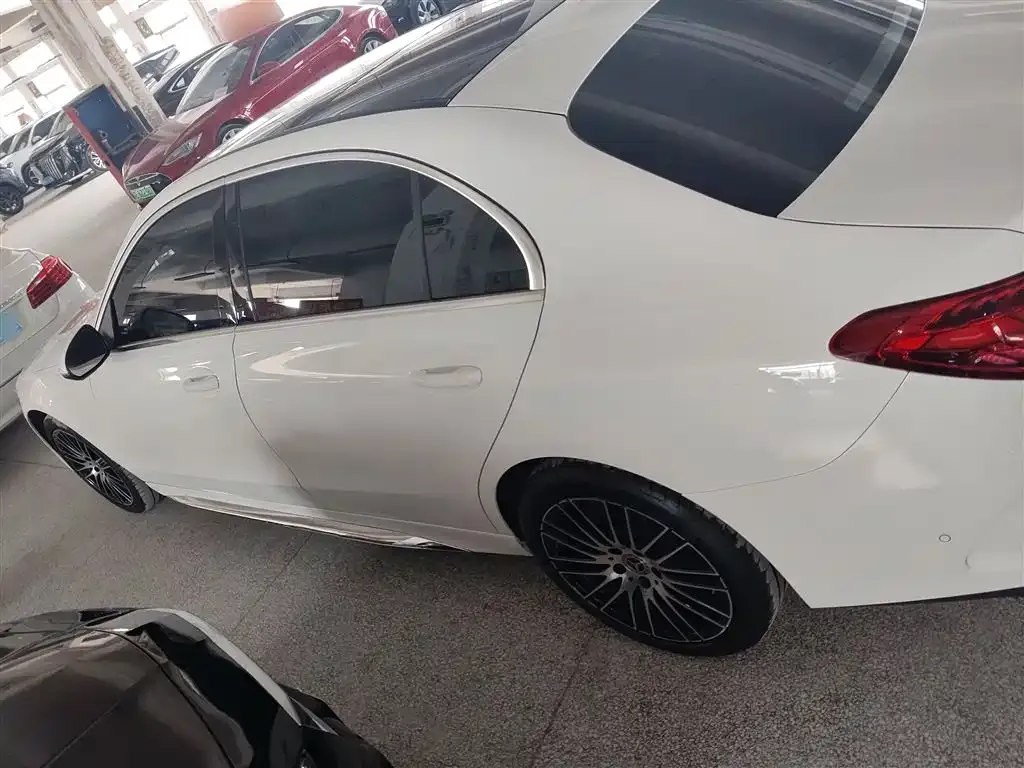 Mercedes-Benz C-Class 2022 из CN, фото 8