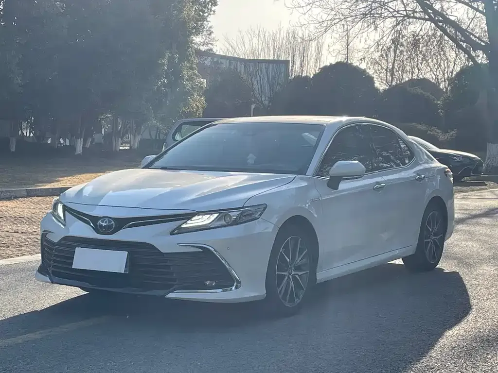 Toyota Camry 2022 из CN, фото 1