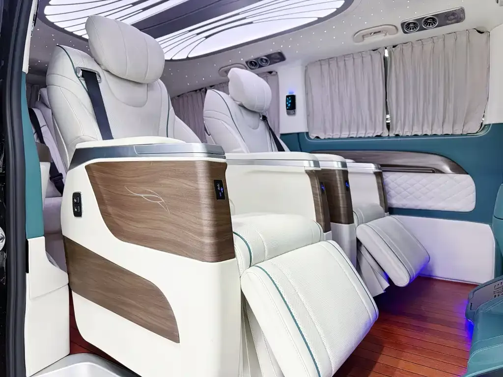 Mercedes-Benz Vito 2024 из CN, фото 2