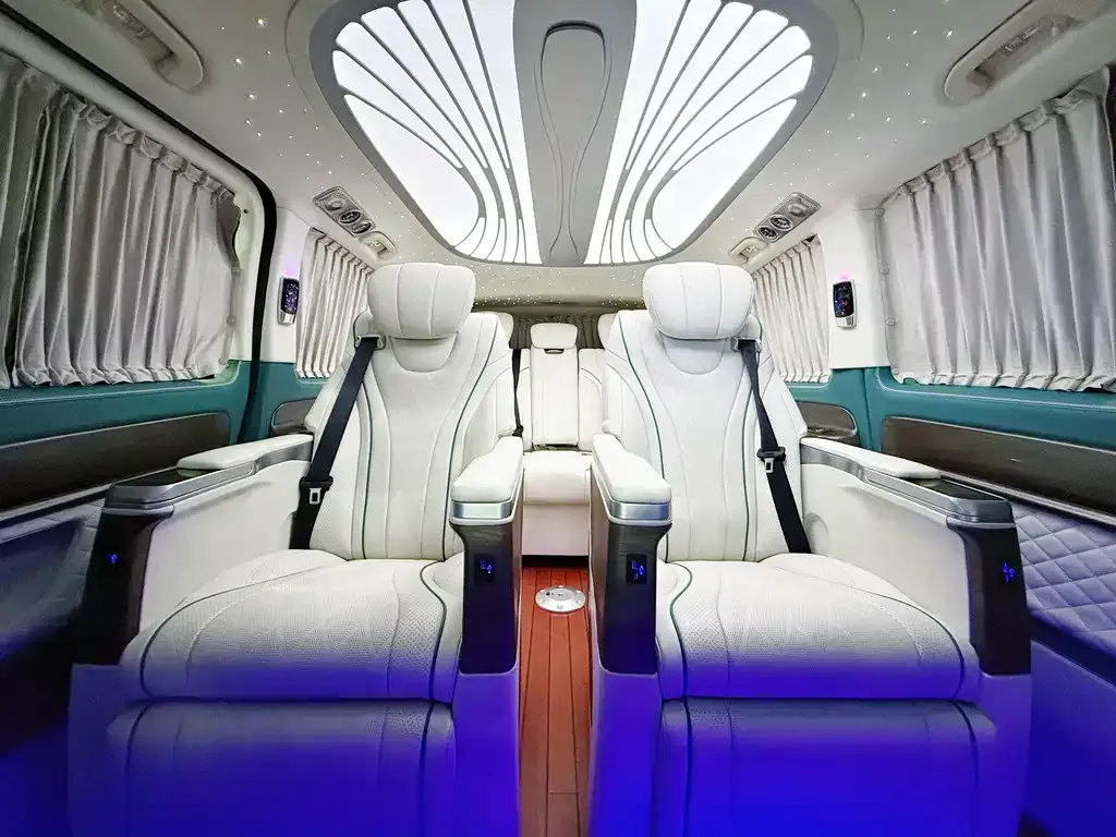 Mercedes-Benz Vito 2024 из CN, фото 4