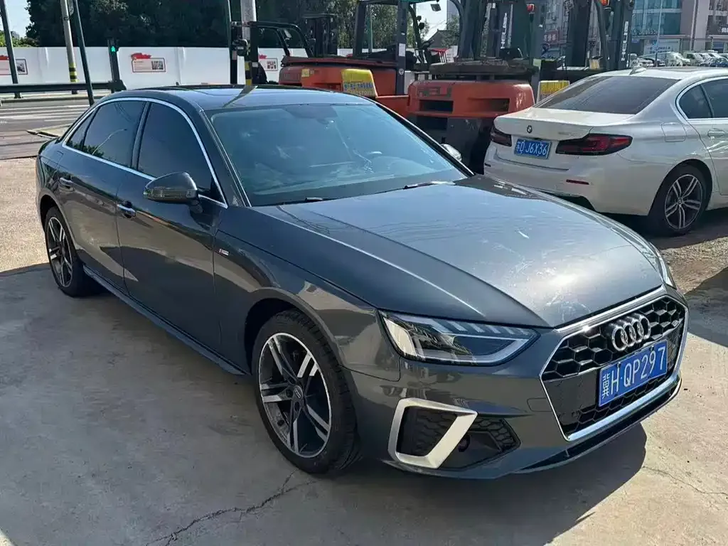 Audi A4L 2021 из CN, фото 1