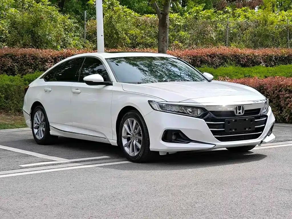 Honda Accord 2022 из CN, фото 10