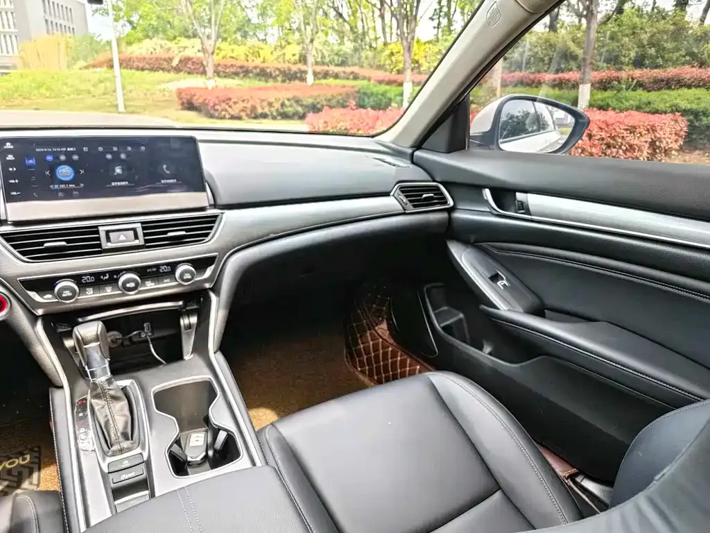 Honda Accord 2022 из CN, фото 5