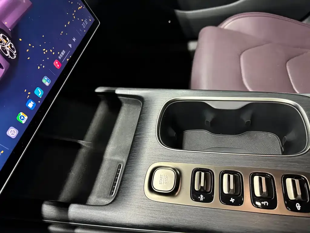 Xiaomi SU7 2024 из CN, фото 2