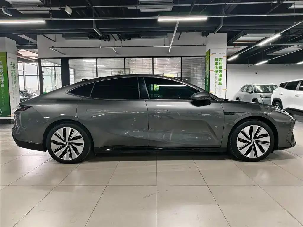 Geely Galaxy E8 2024 из CN, фото 5