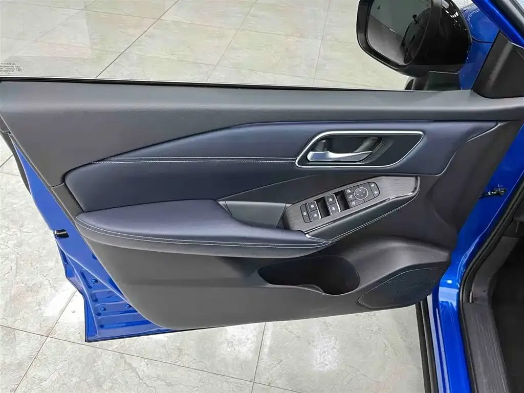 Nissan Qashqai 2023 из CN, фото 10