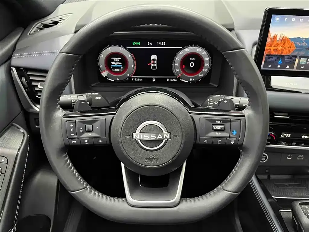 Nissan Qashqai 2023 из CN, фото 3
