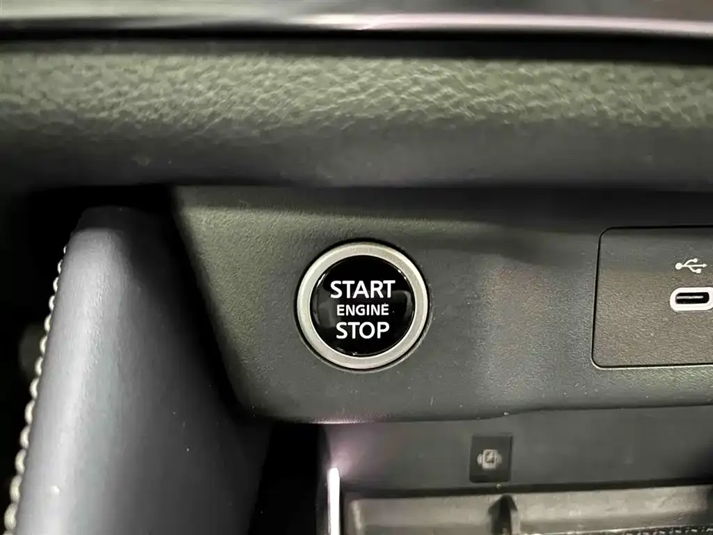 Nissan Qashqai 2023 из CN, фото 4