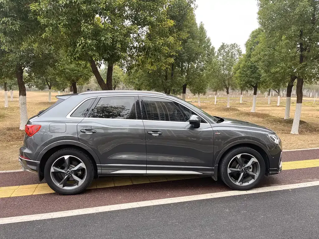 Audi Q3 2022 из CN, фото 6