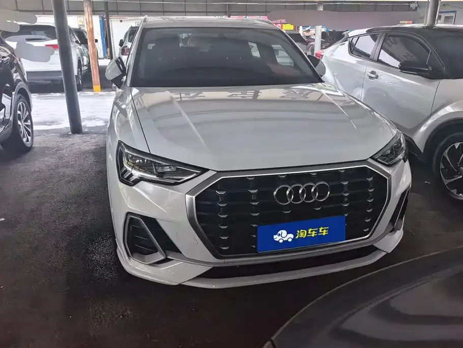 Audi Q3 2023 из CN, фото 6