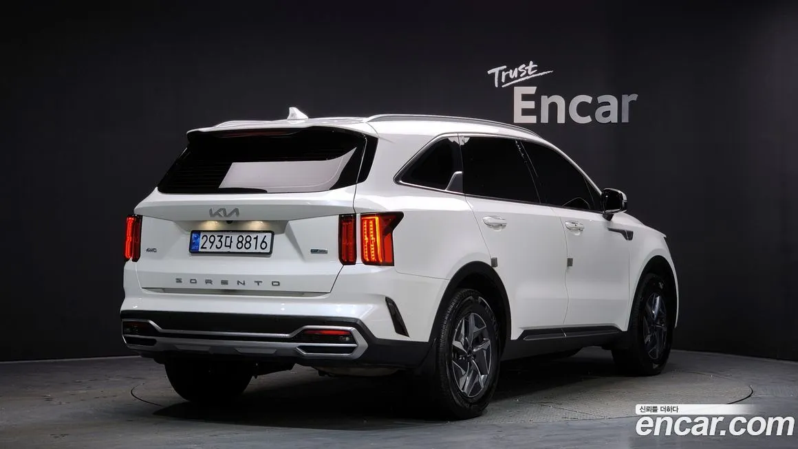 Kia Sorento — фото 4