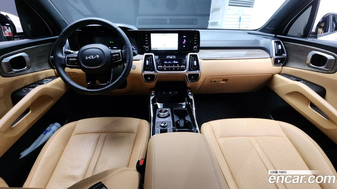 Kia Sorento — фото 6
