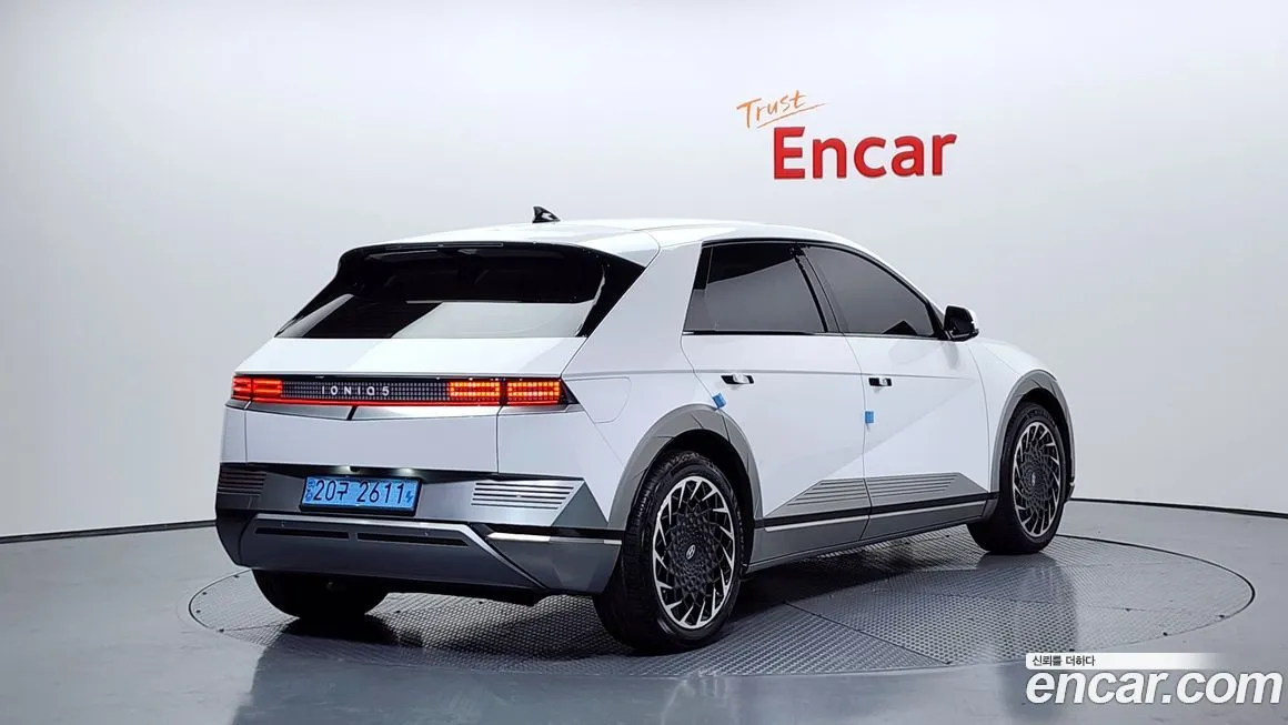 Hyundai Ioniq5 — фото 2