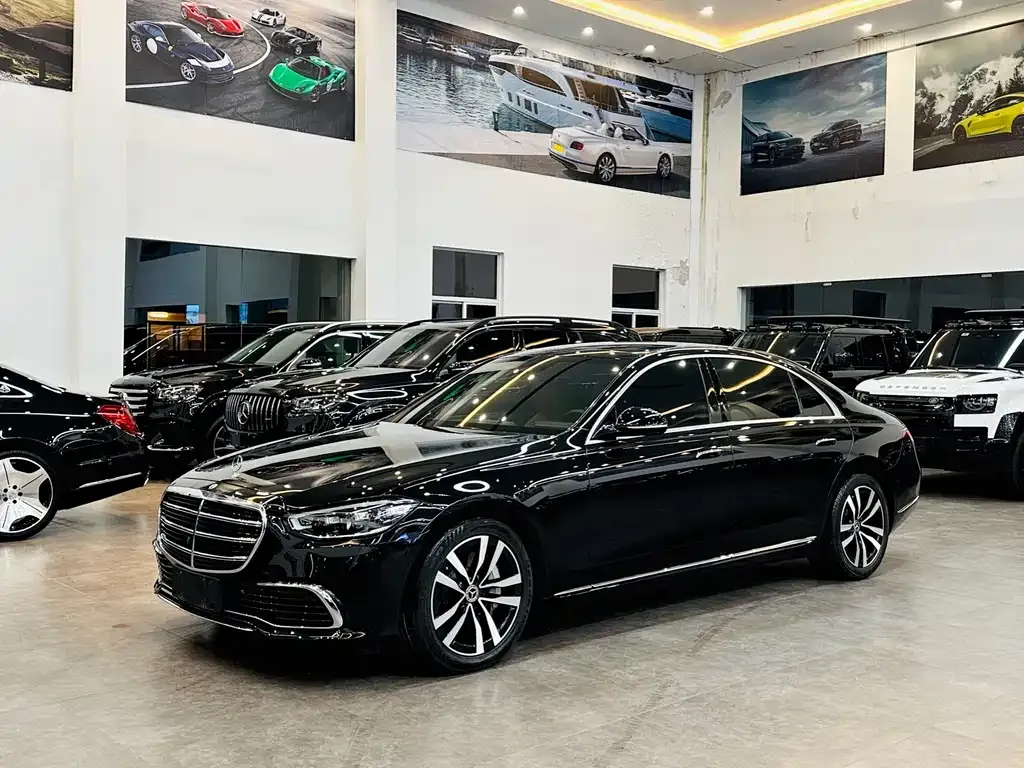 Mercedes-Benz S-Class — фото 1