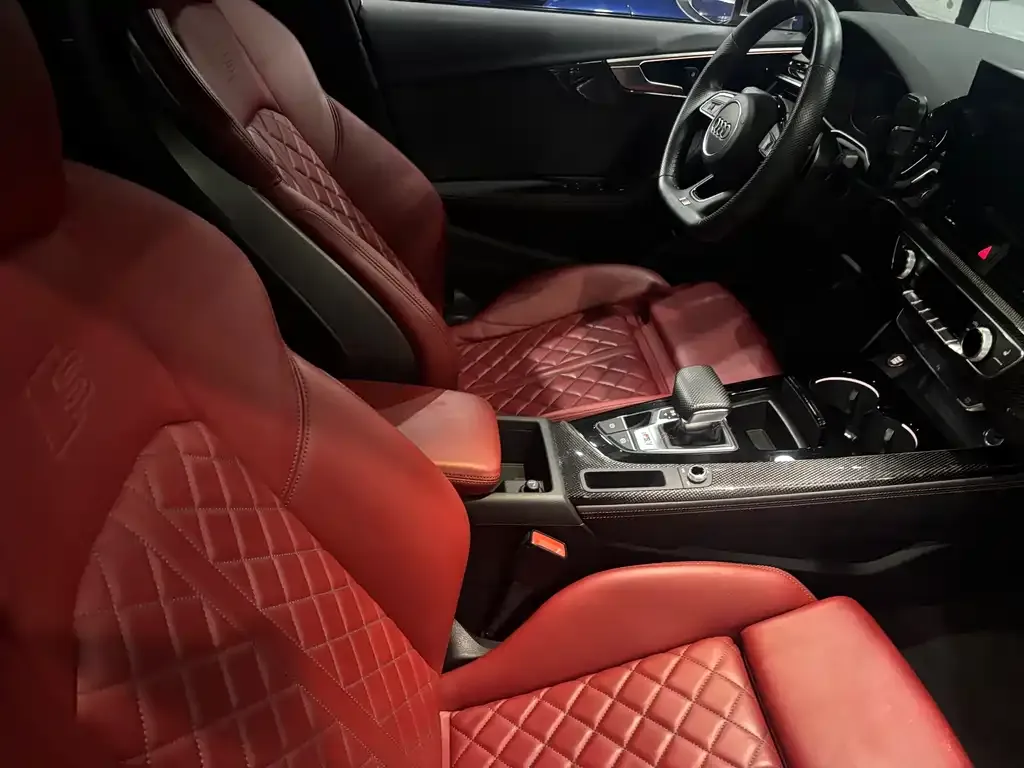 Audi S4 2021 из CN, фото 4