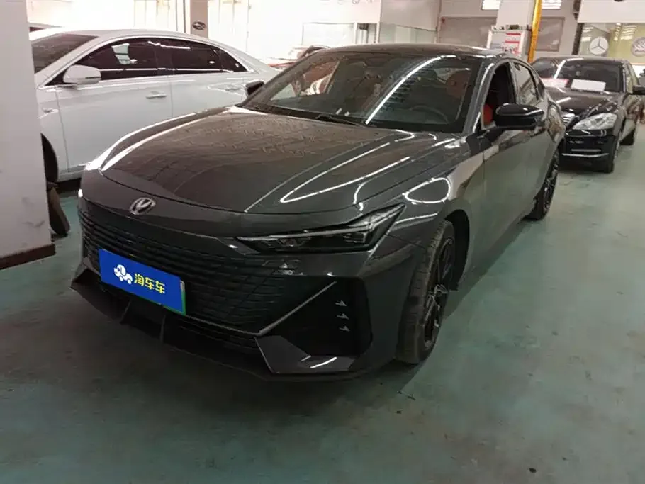 Changan UNI-V iDD 2023 из CN, фото 1