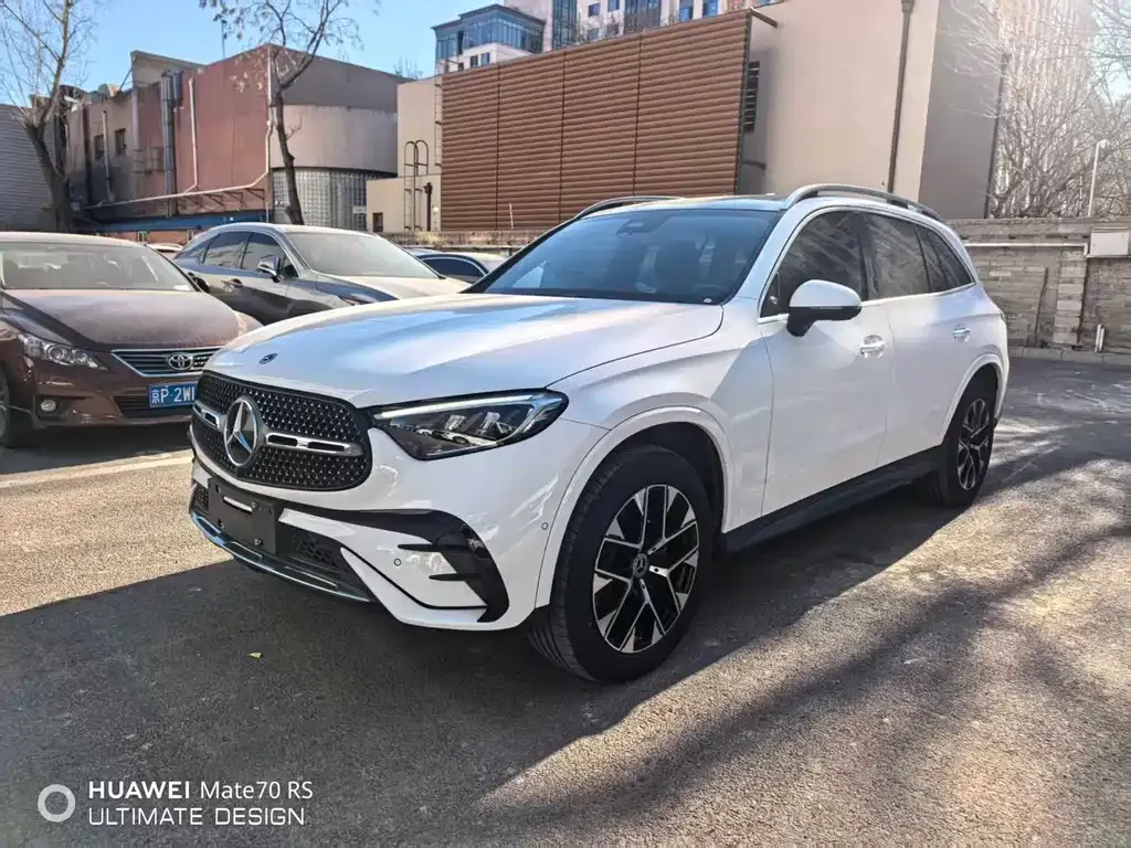 Mercedes-Benz GLC 2023 из CN, фото 1