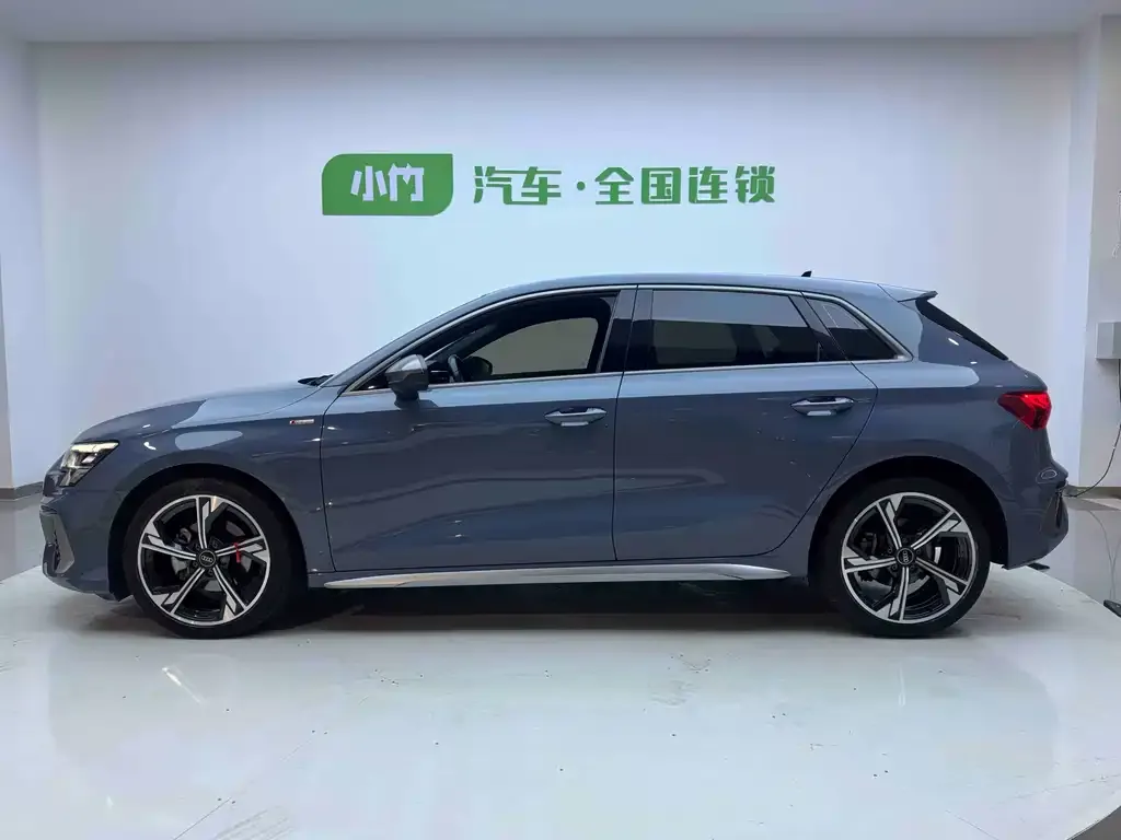 Audi A3 2022 из CN, фото 3