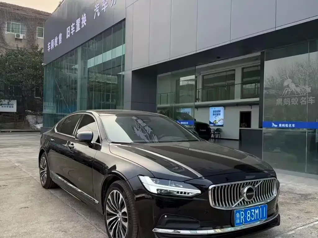 Volvo S90 2025 из CN, фото 8