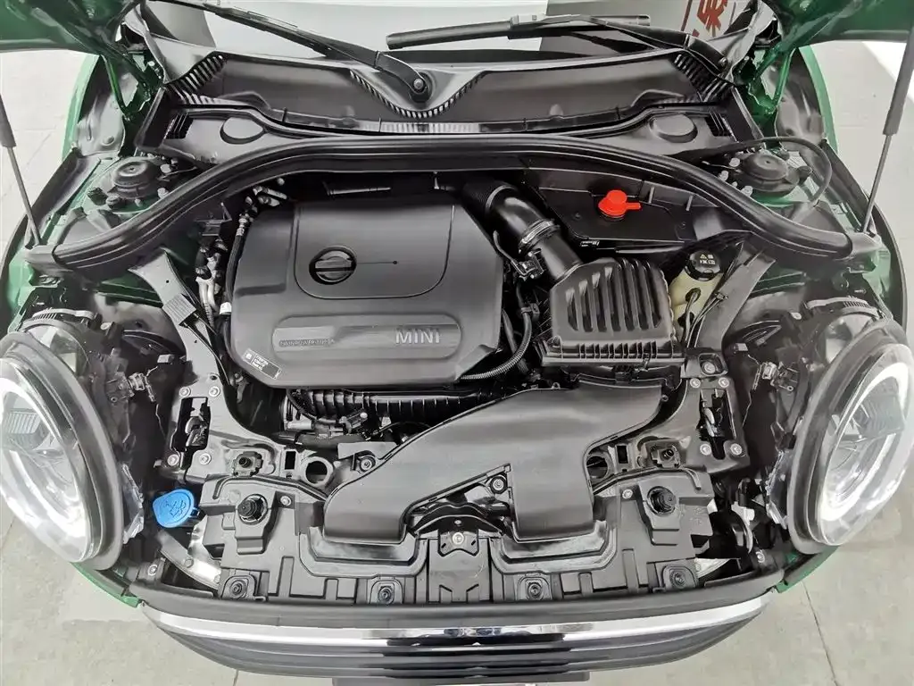 MINI Clubman — фото 7